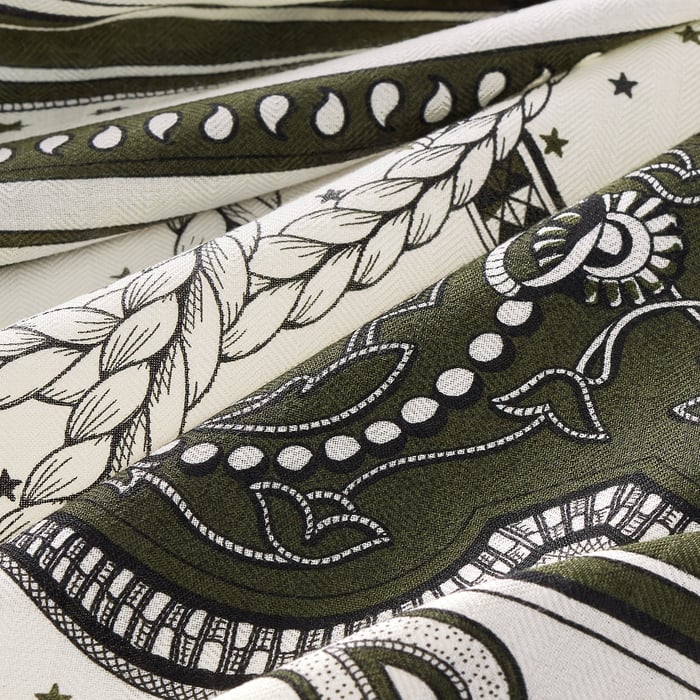 Grand Apparat Bandana Shawl 140
