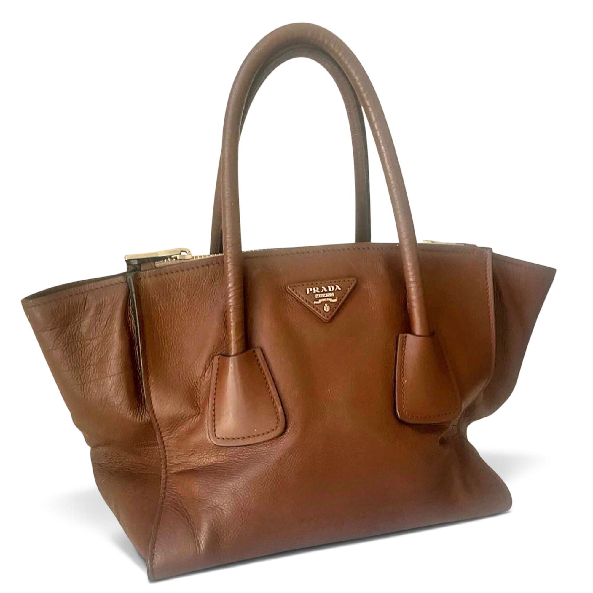 Leather tote