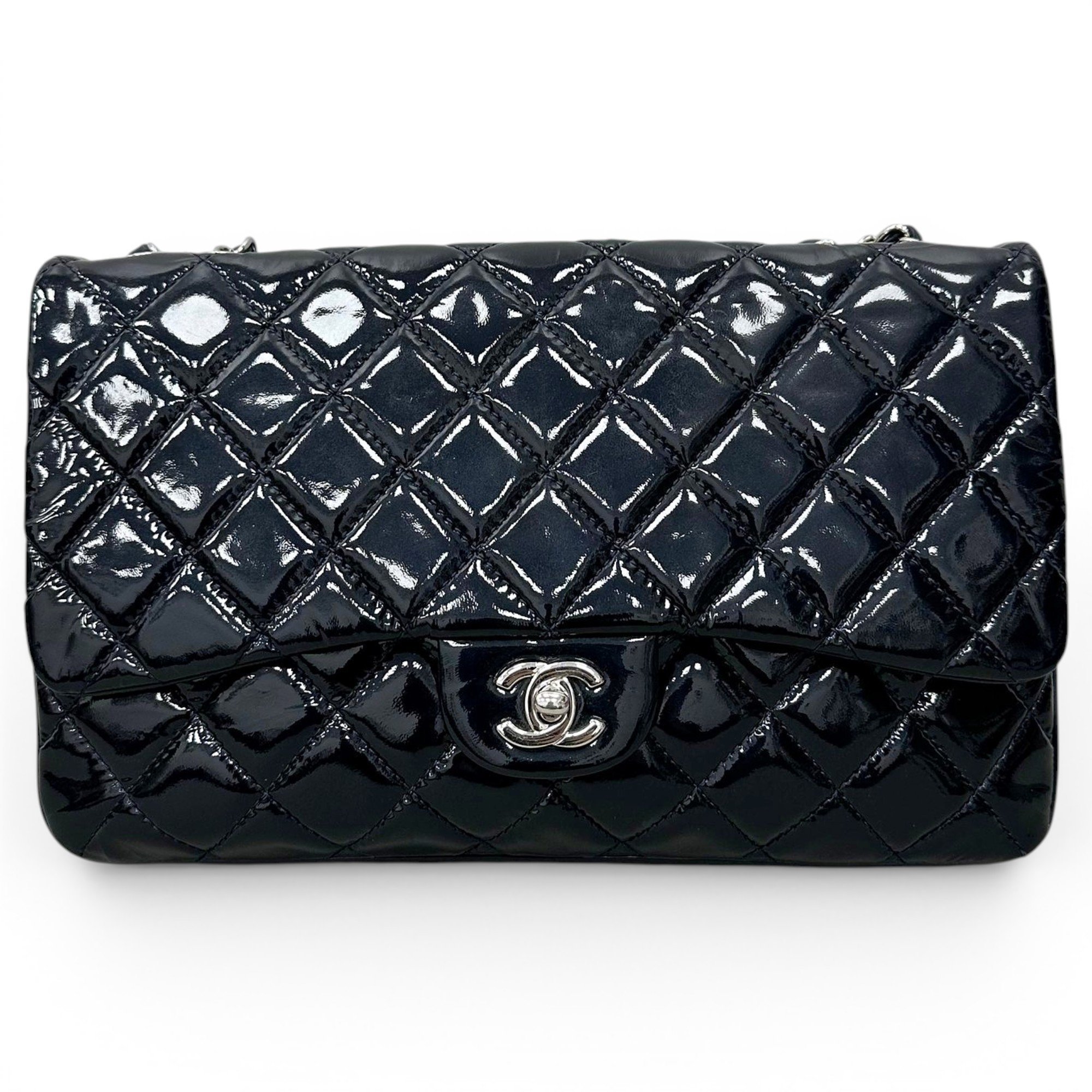 Timeless/Classique patent leather handbag