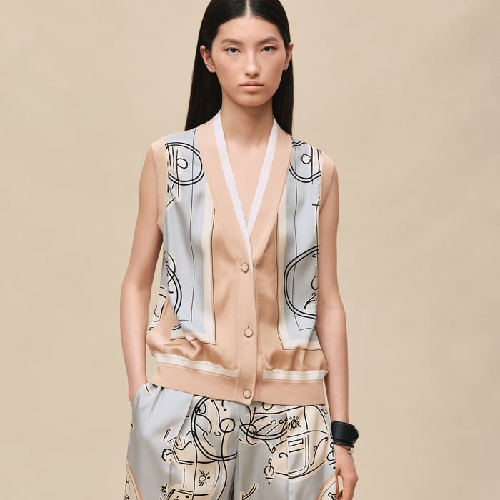 Gris Paruline "Ex-libris a Main Levee" Sleeveless Twillaine Cardigan
