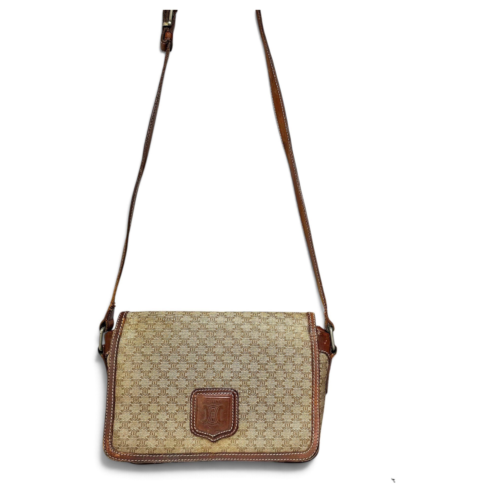 Clasp leather handbag