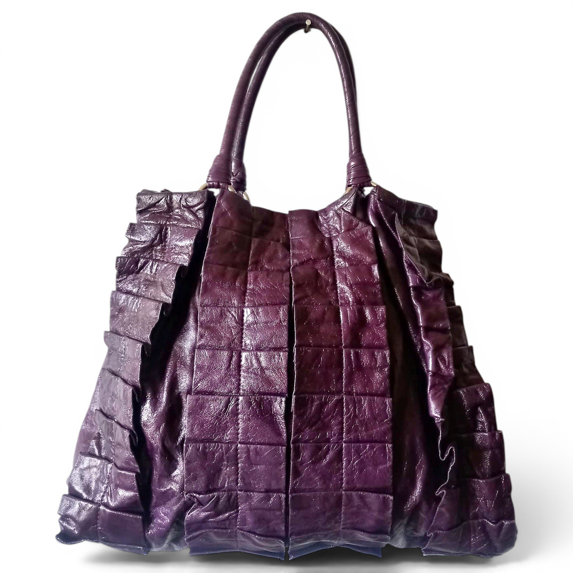 Leather handbag