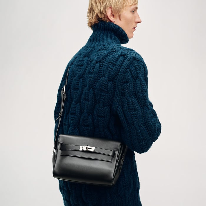 Noir Kelly Messenger Bag