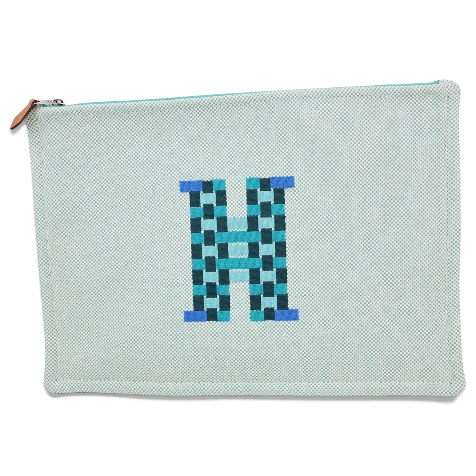 Cloth clutch bag