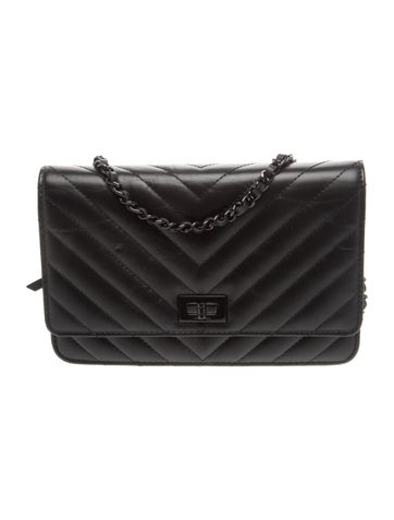 So Black Reissue Wallet on Chain