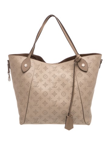 Louis Vuitton Monogram Hina MM