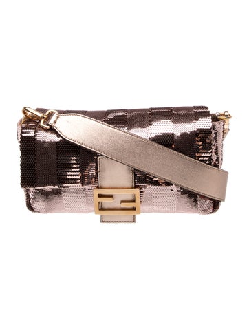 Sequins Baguette Medium