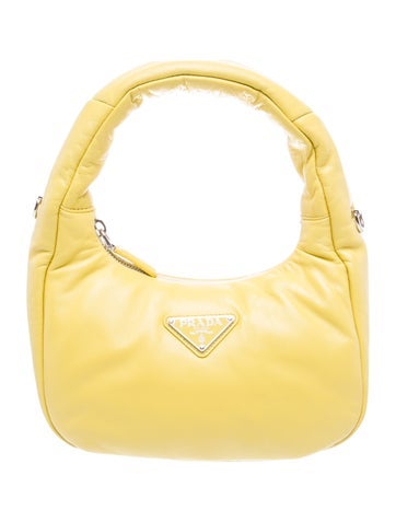 Enameled Metal Triangle Soft Padde Nappa