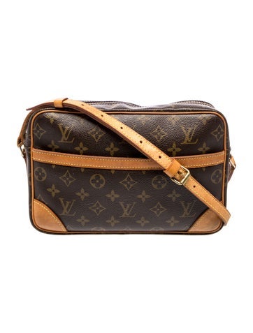 LV Monogram Trocadero 27