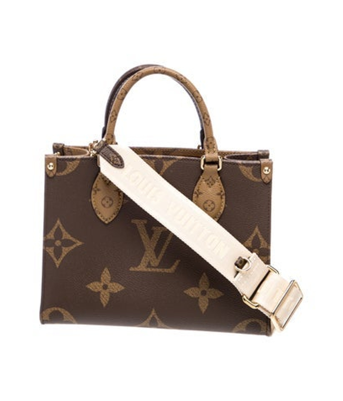Louis Vuitton Vuitton Monogram Giant Onthego Pm