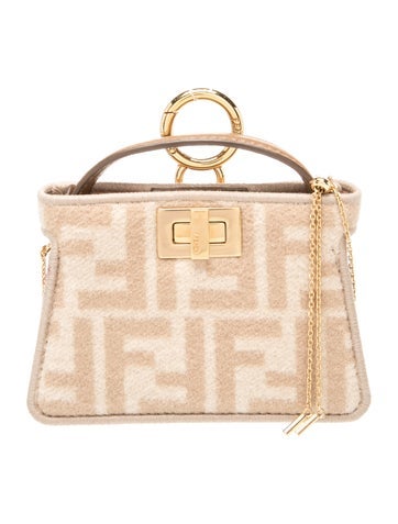 Zucca FF Peekaboo Charm Nano