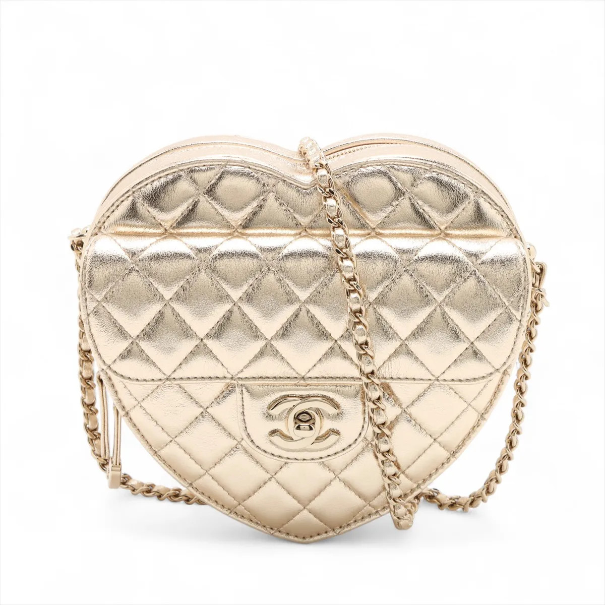 Chanel Matelasse Lambskin Chain Shoulder Bag hearts Gold Gold Metal Fittings ran