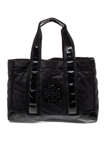 Signature Weekender Bag