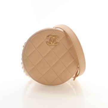 Lambskin Pearl Chain Round