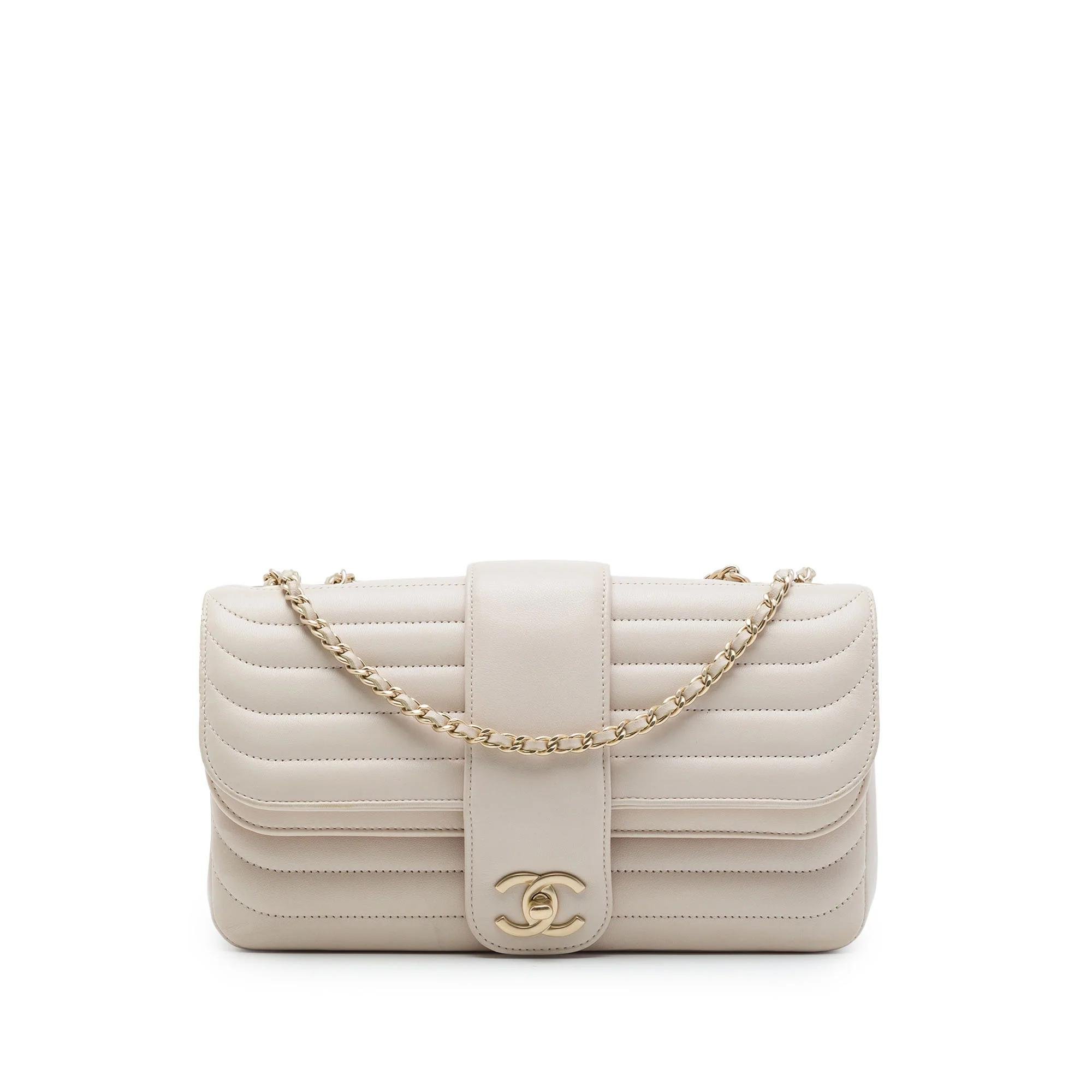 Timeless/Classique leather crossbody bag