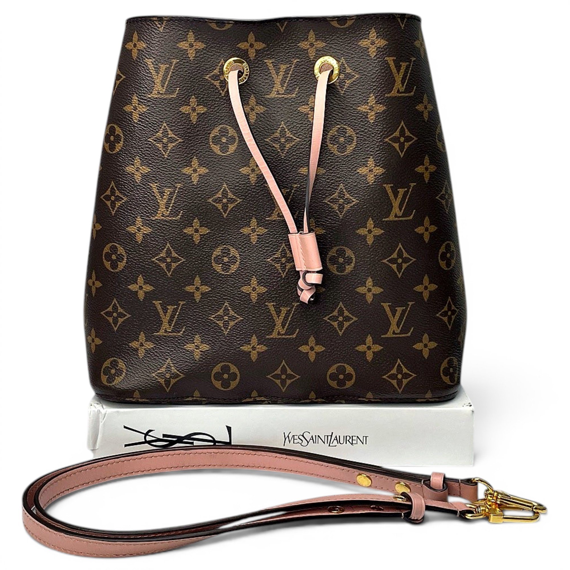 NéoNoé leather handbag