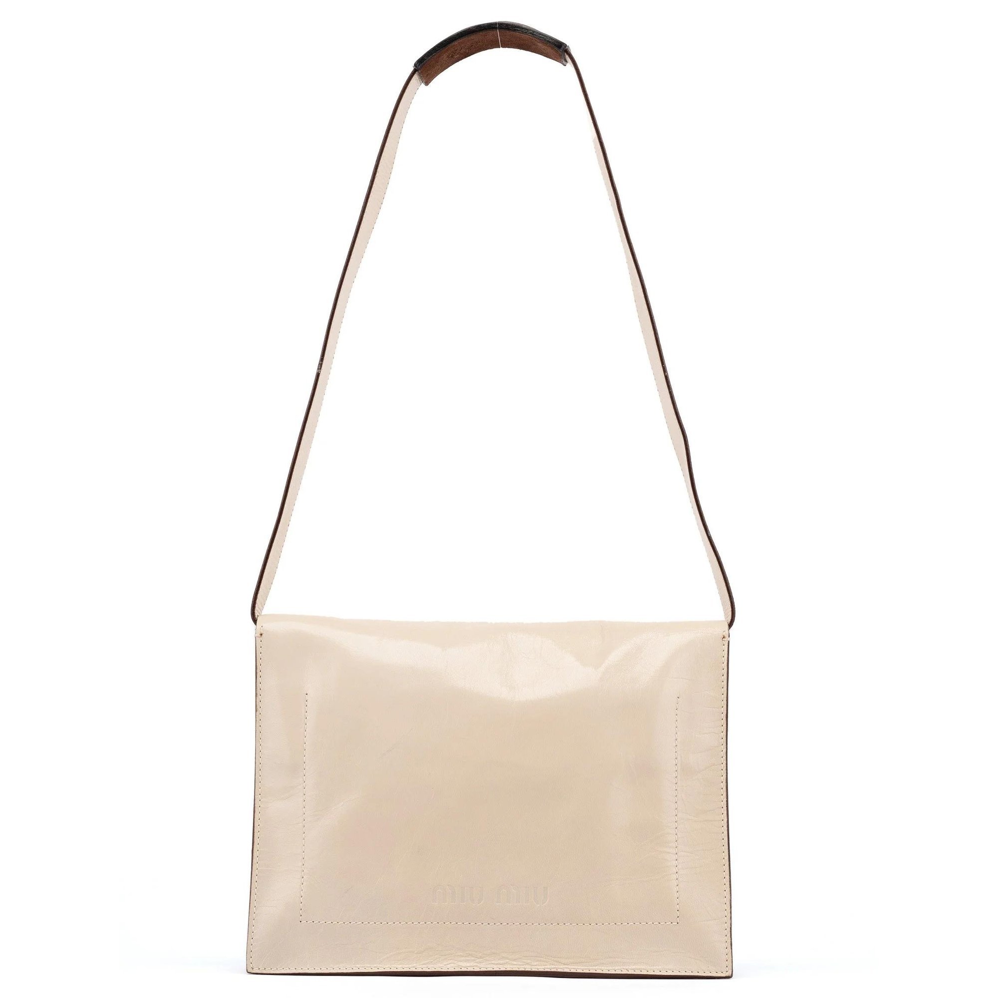 Pocket leather handbag
