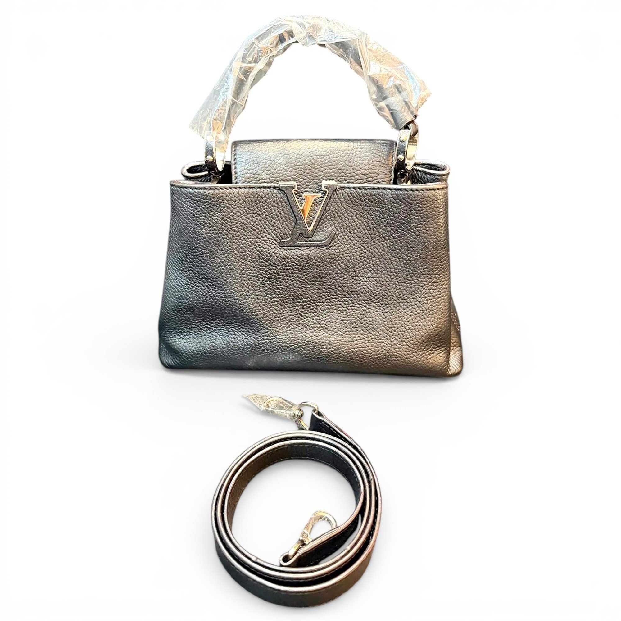 Capucines leather handbag