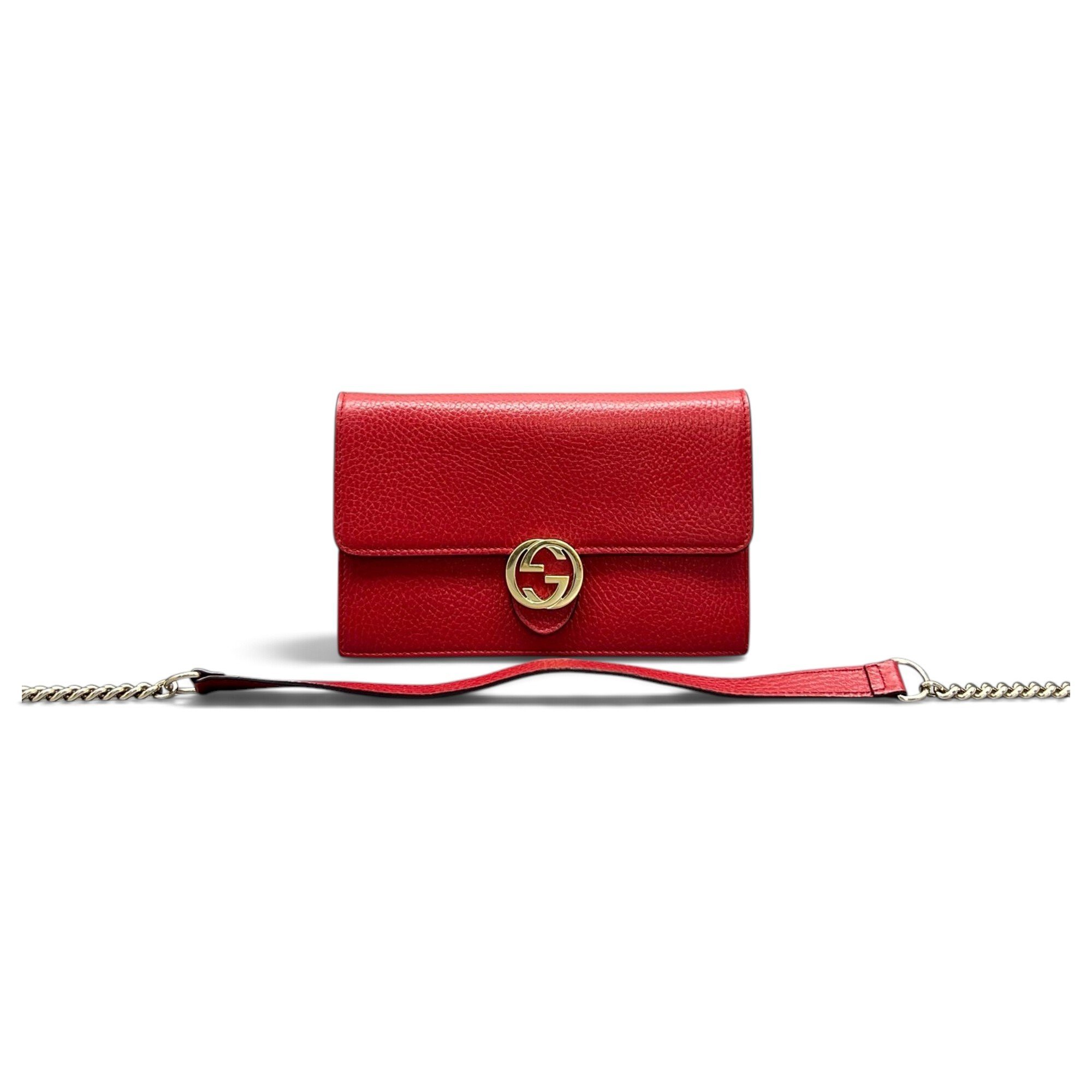 Interlocking leather crossbody bag