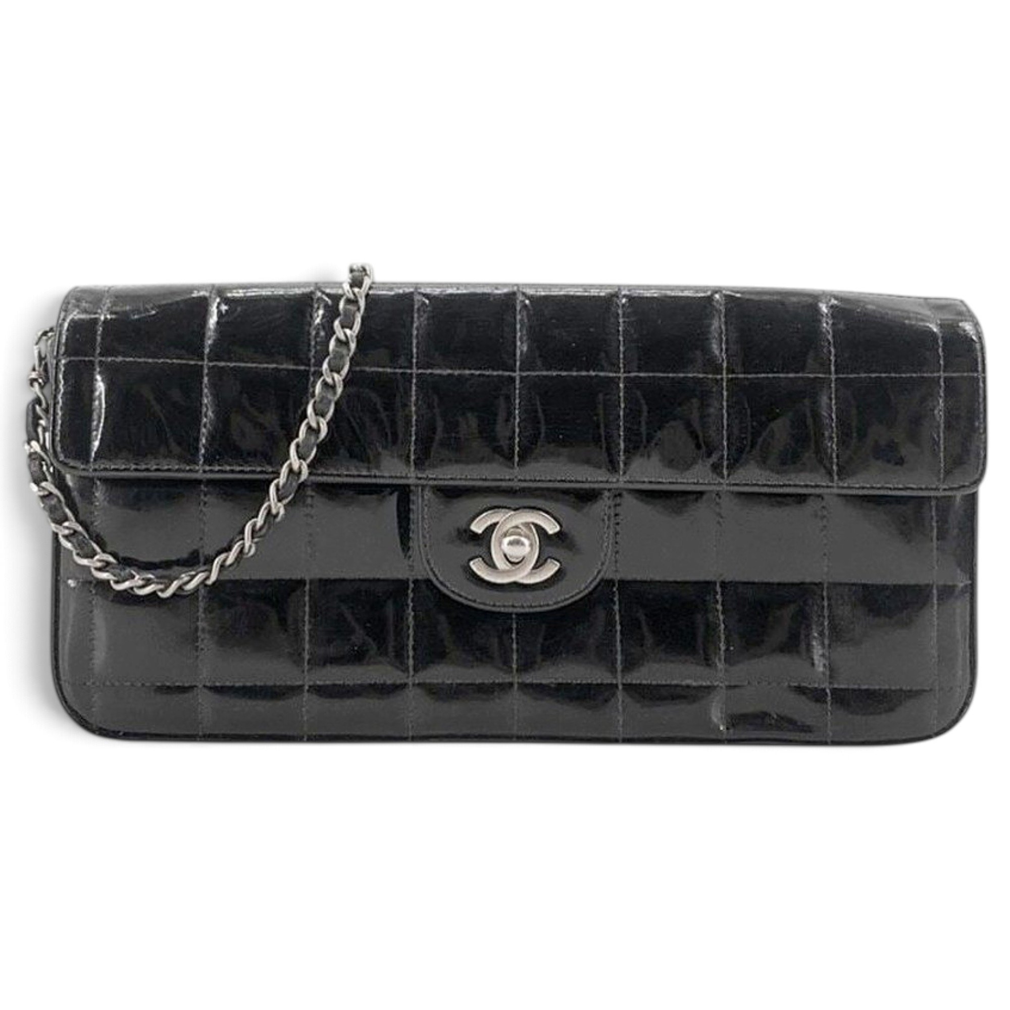 Patent leather handbag
