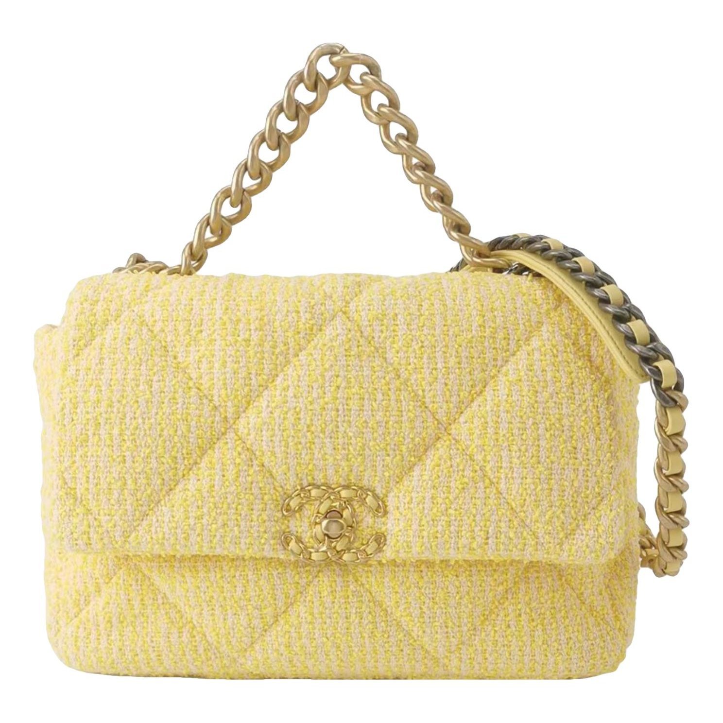 Chanel 19 cloth handbag
