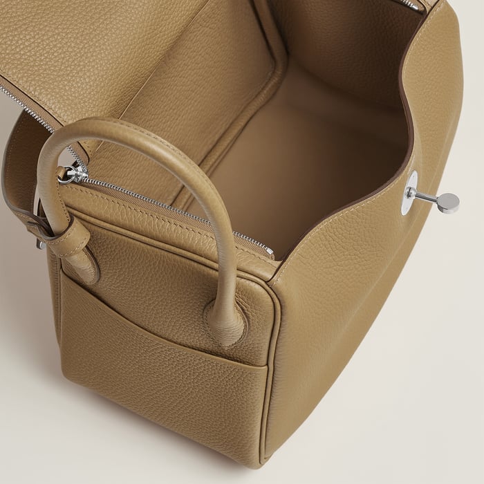 Dune Lindy 26 Bag