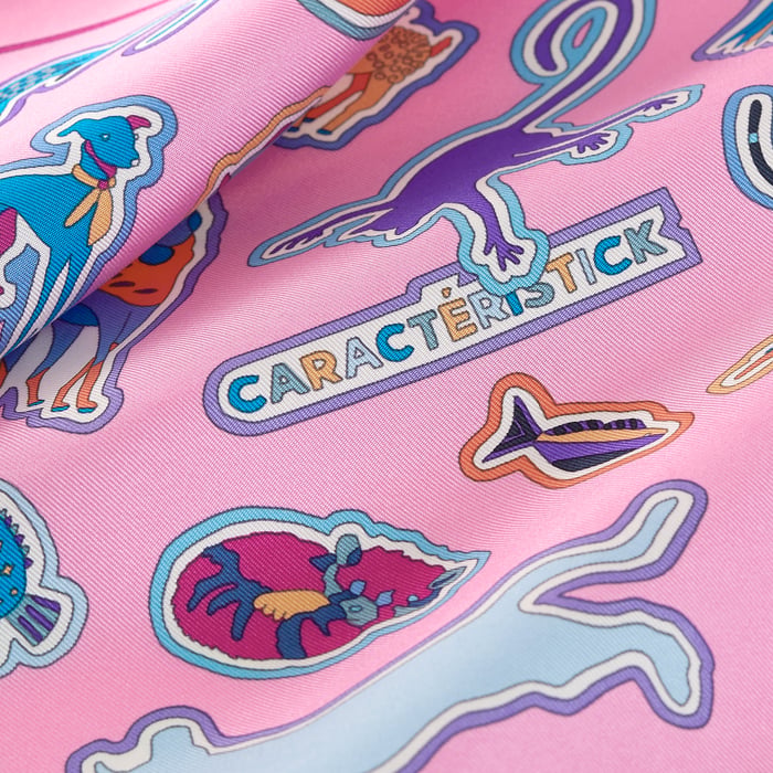 Caracteristick Detail Scarf 45