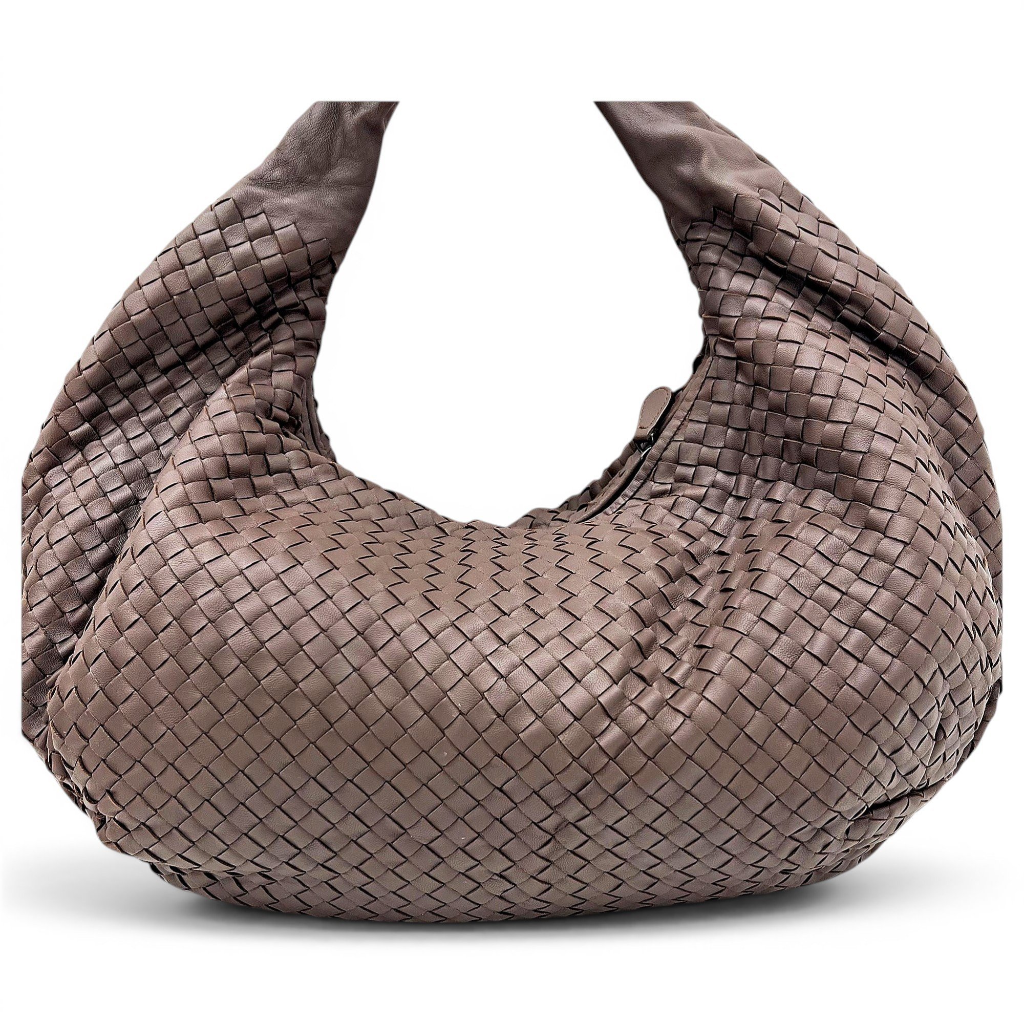 Veneta leather handbag