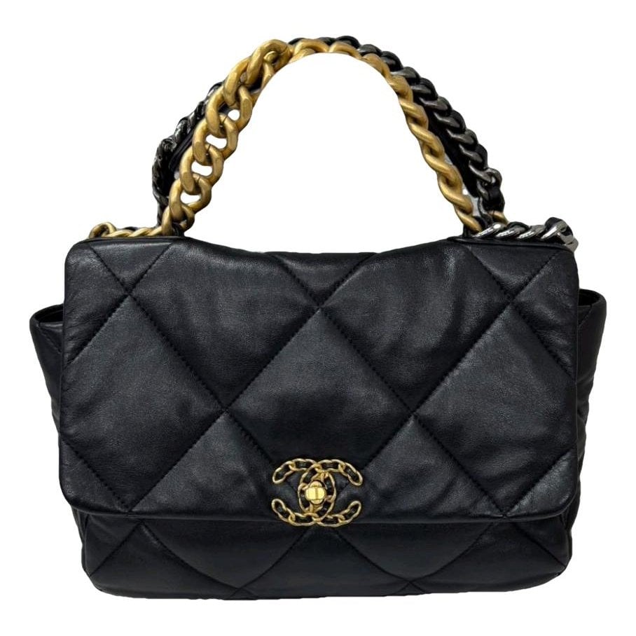 Chanel 19 leather handbag