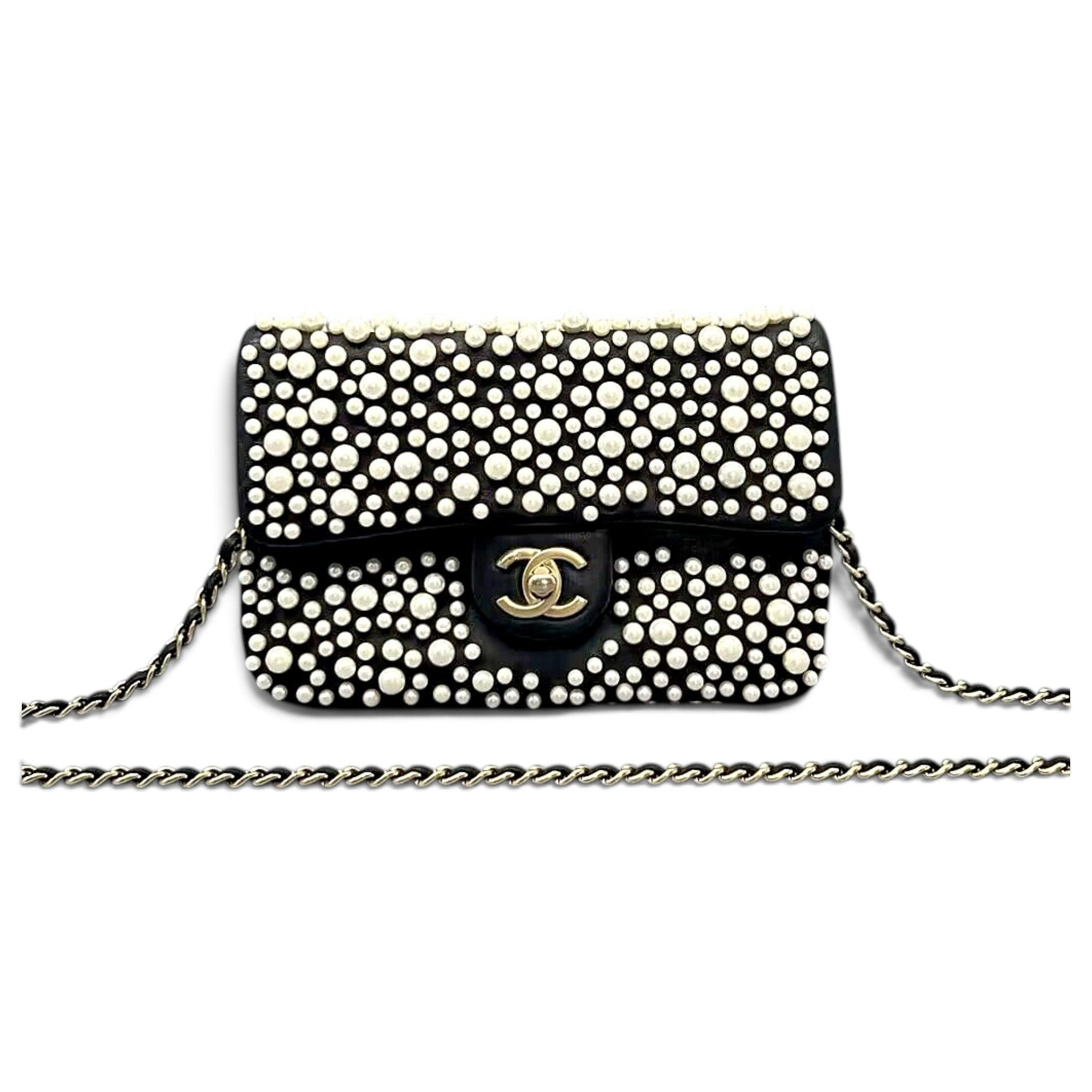 Chanel Leather handbag