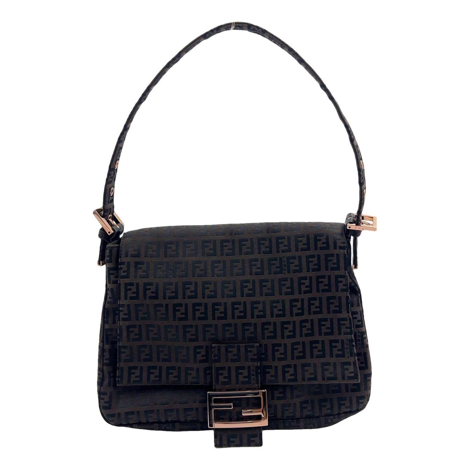 Pocket leather handbag