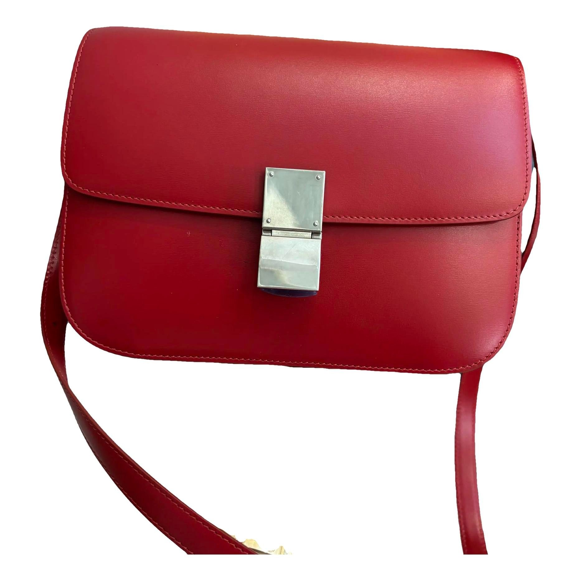 Classic leather crossbody bag