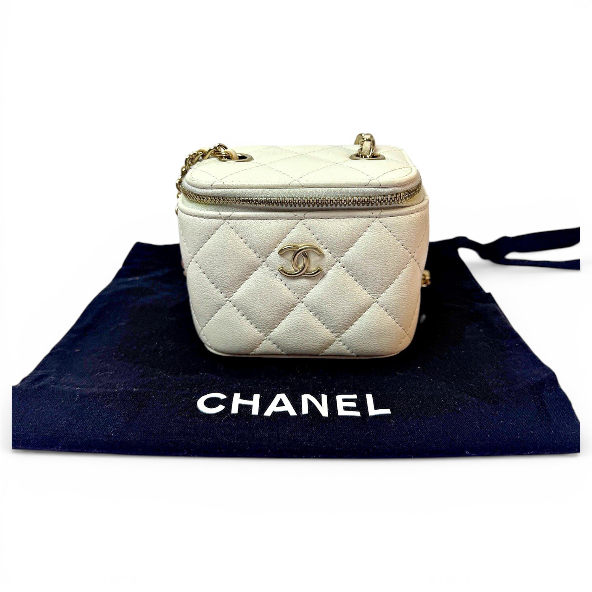 Vanity leather handbag