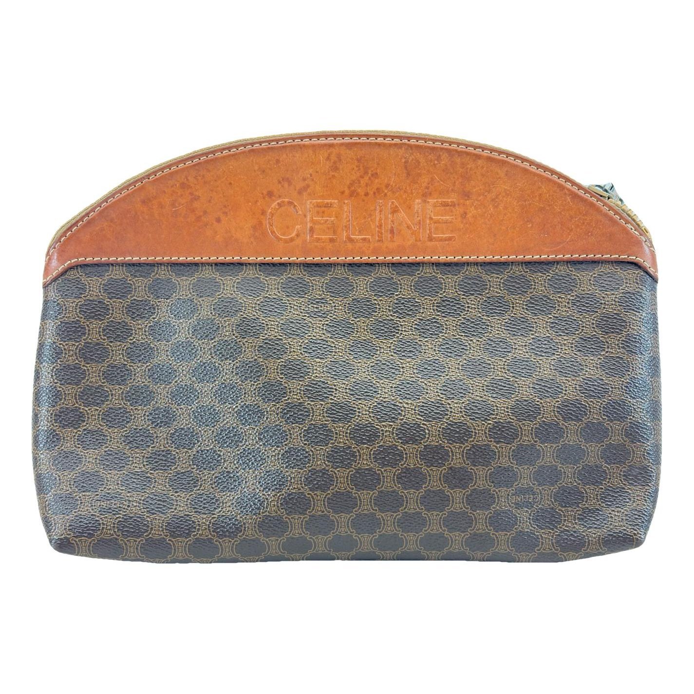Triomphe Vintage cloth clutch bag