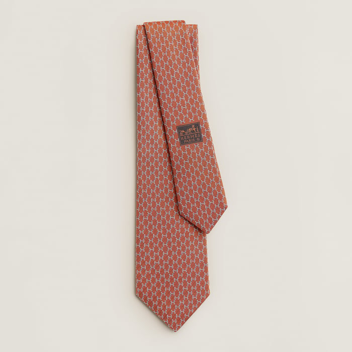 Dancing H Tie