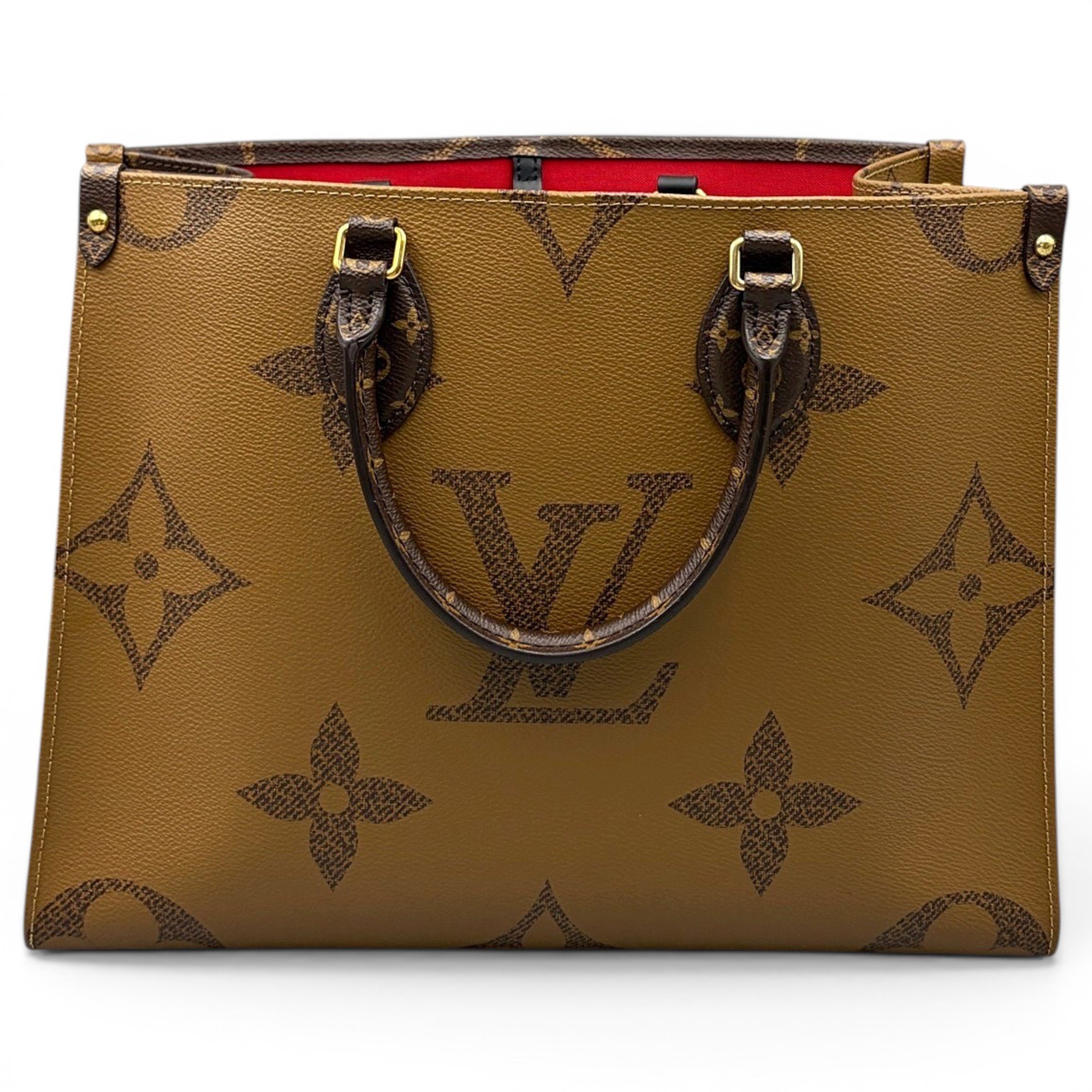 Onthego leather handbag