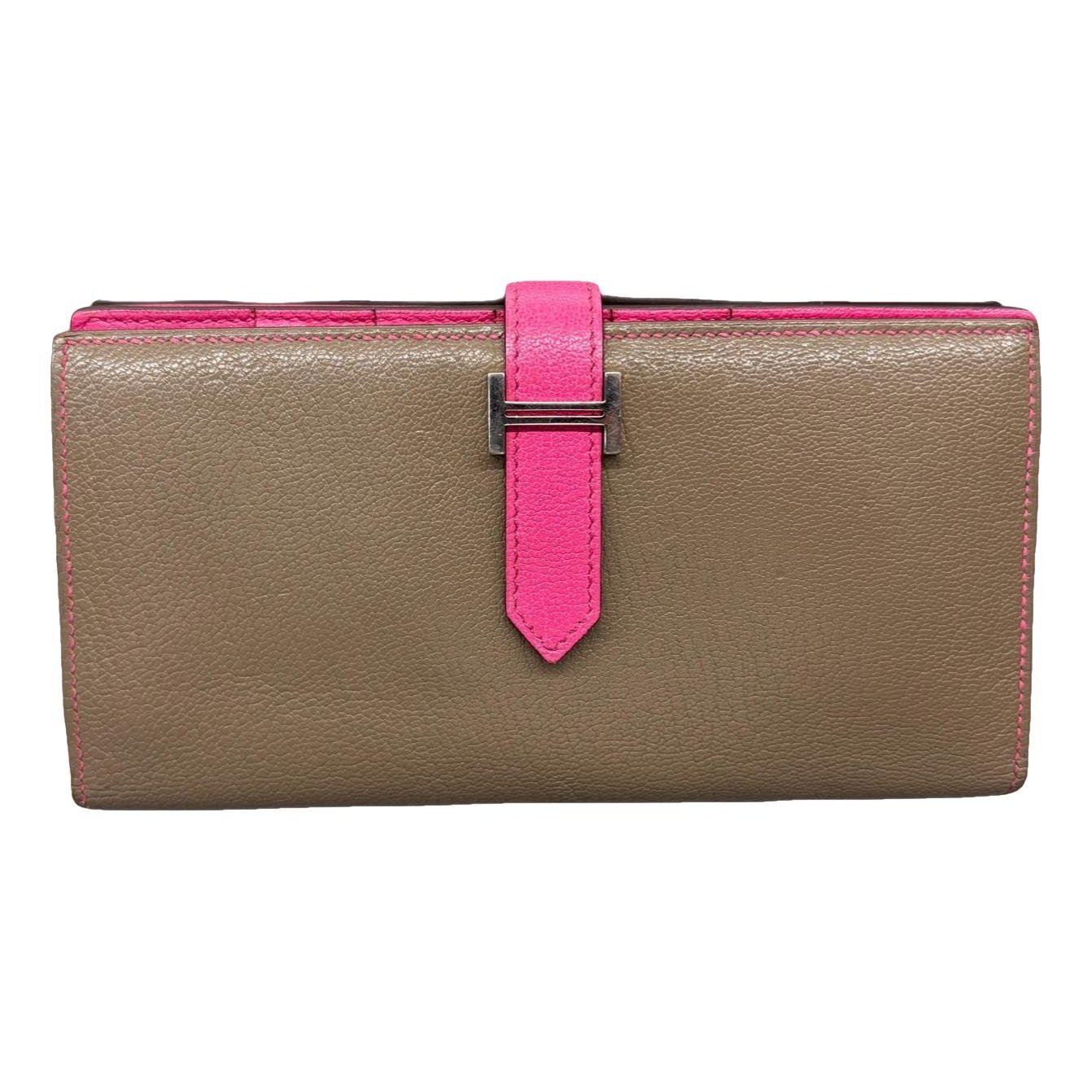 Leather clutch bag