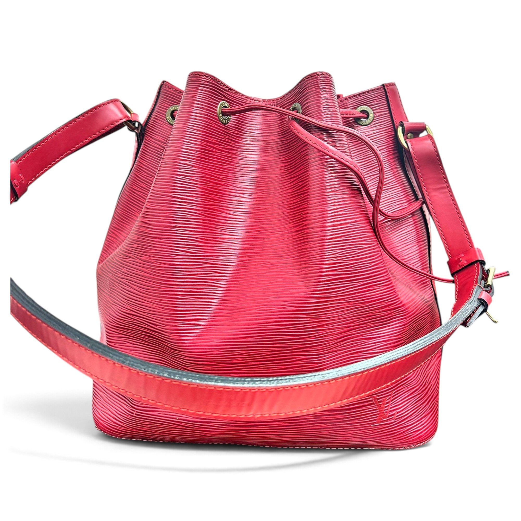 Noé leather handbag