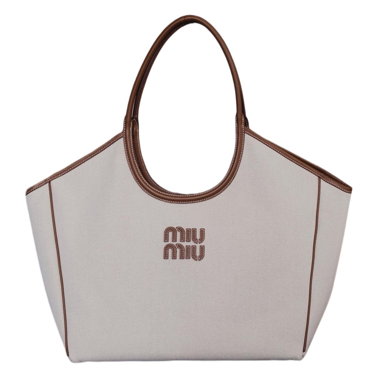Ivy handbag