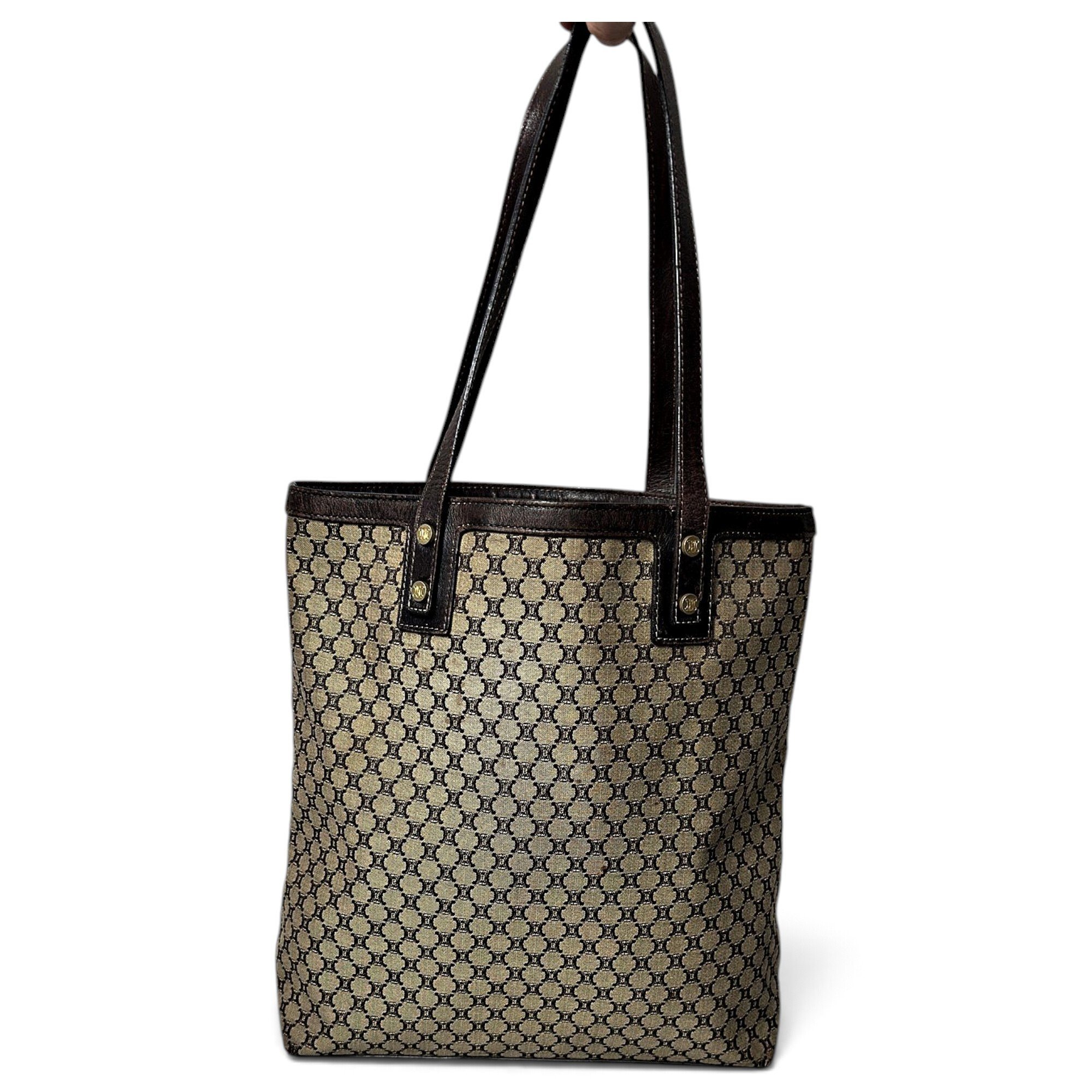 Leather tote