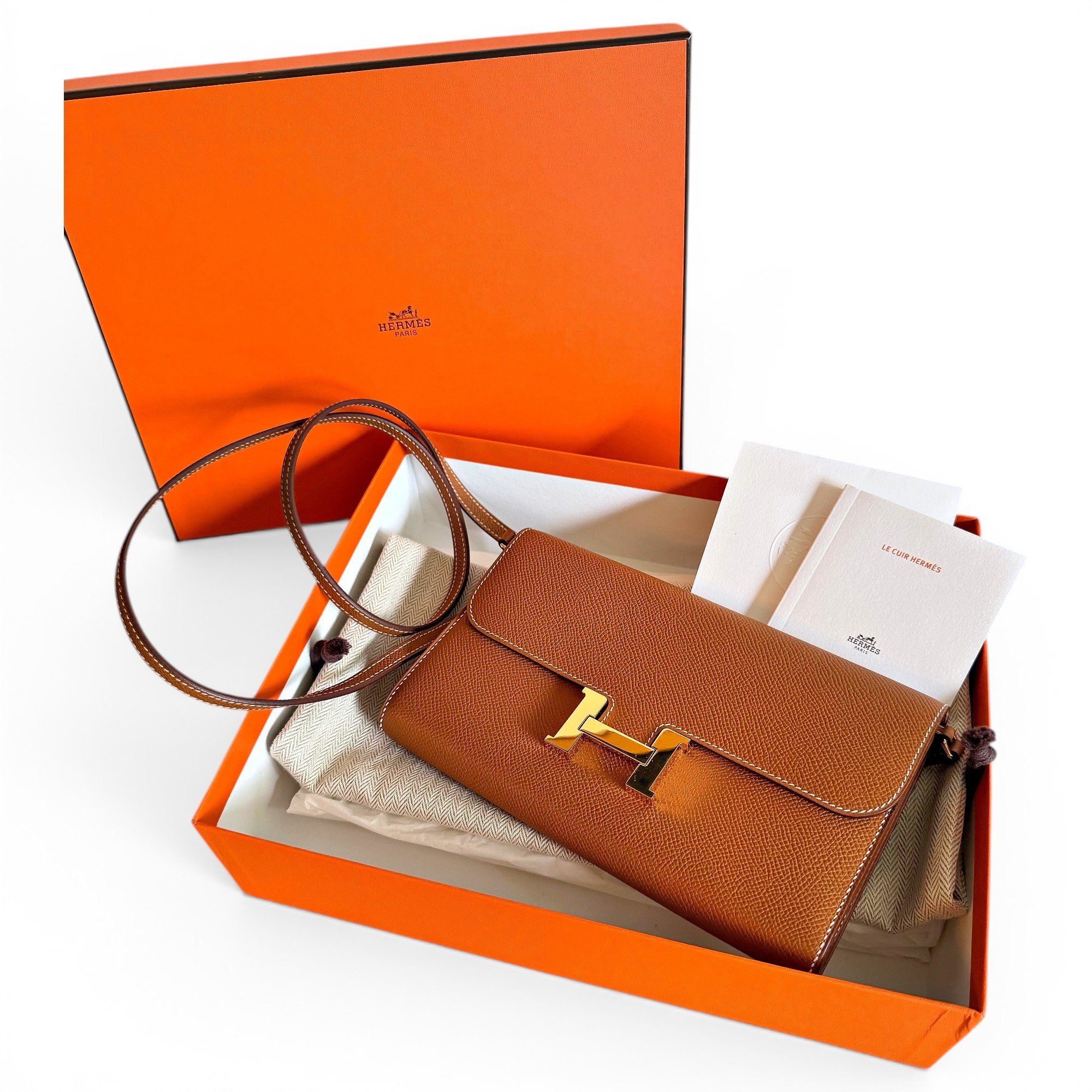 Constance To Go leather handbag