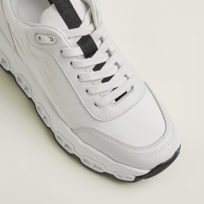 Blanc Impulse Sneaker