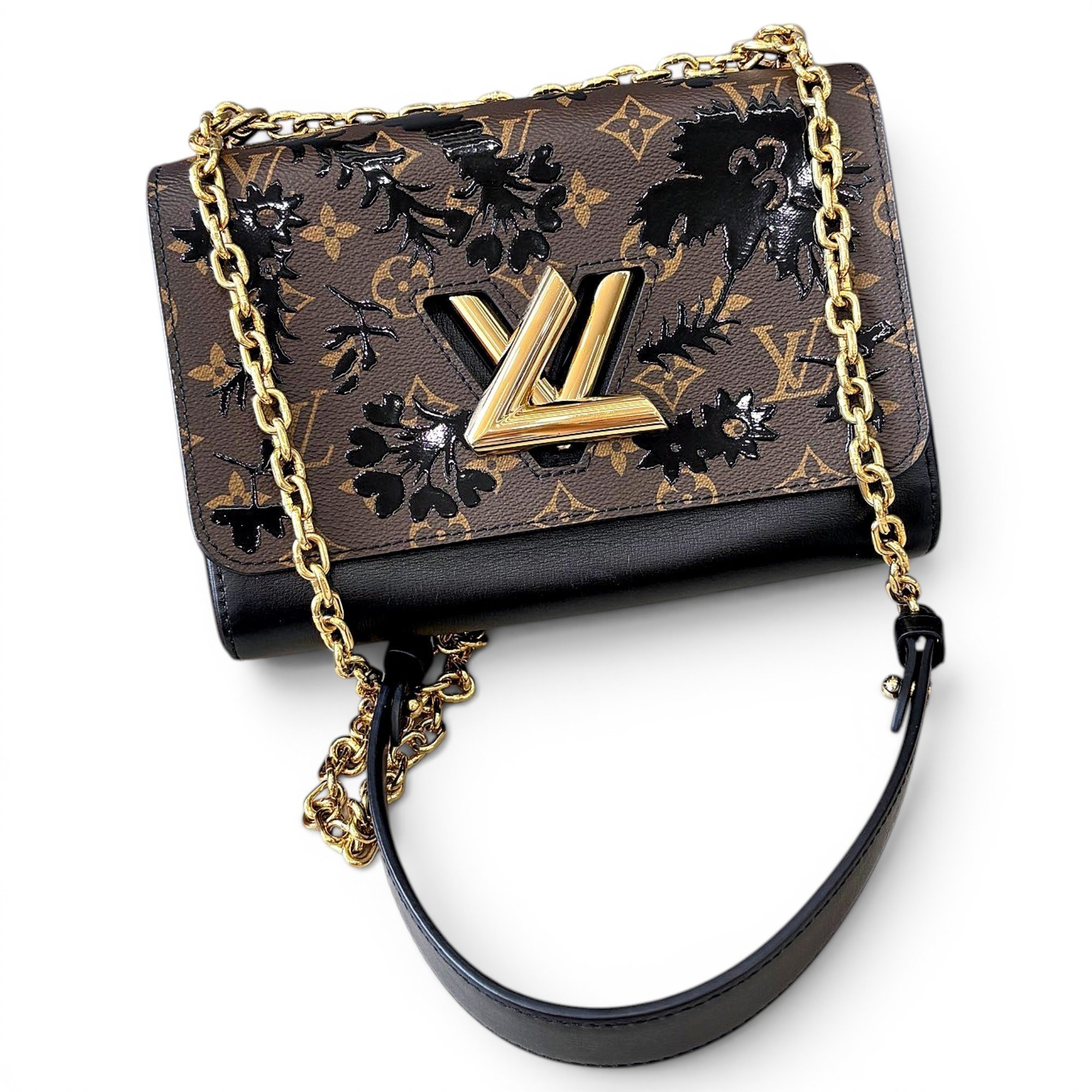Twist leather handbag