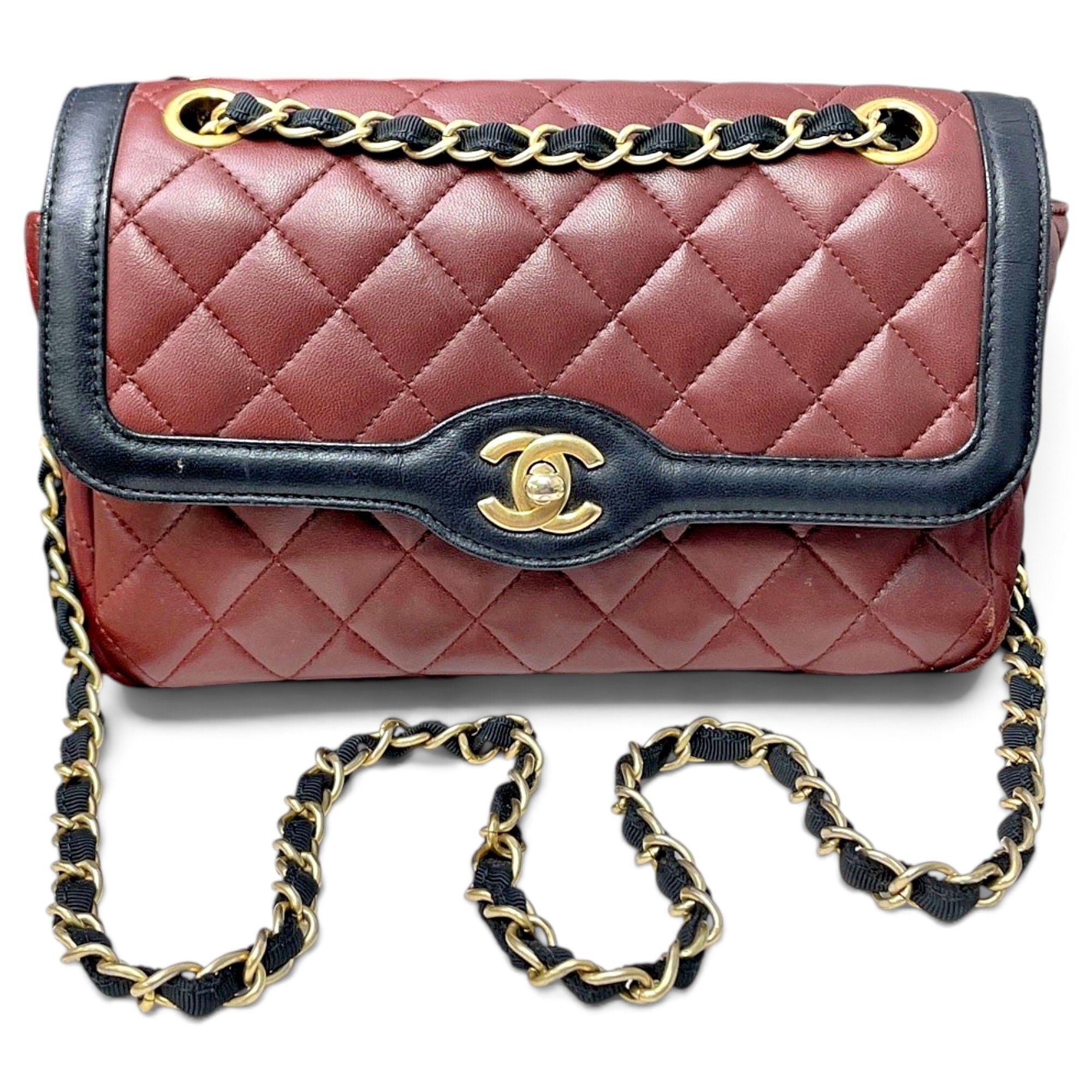 Timeless/Classique leather crossbody bag