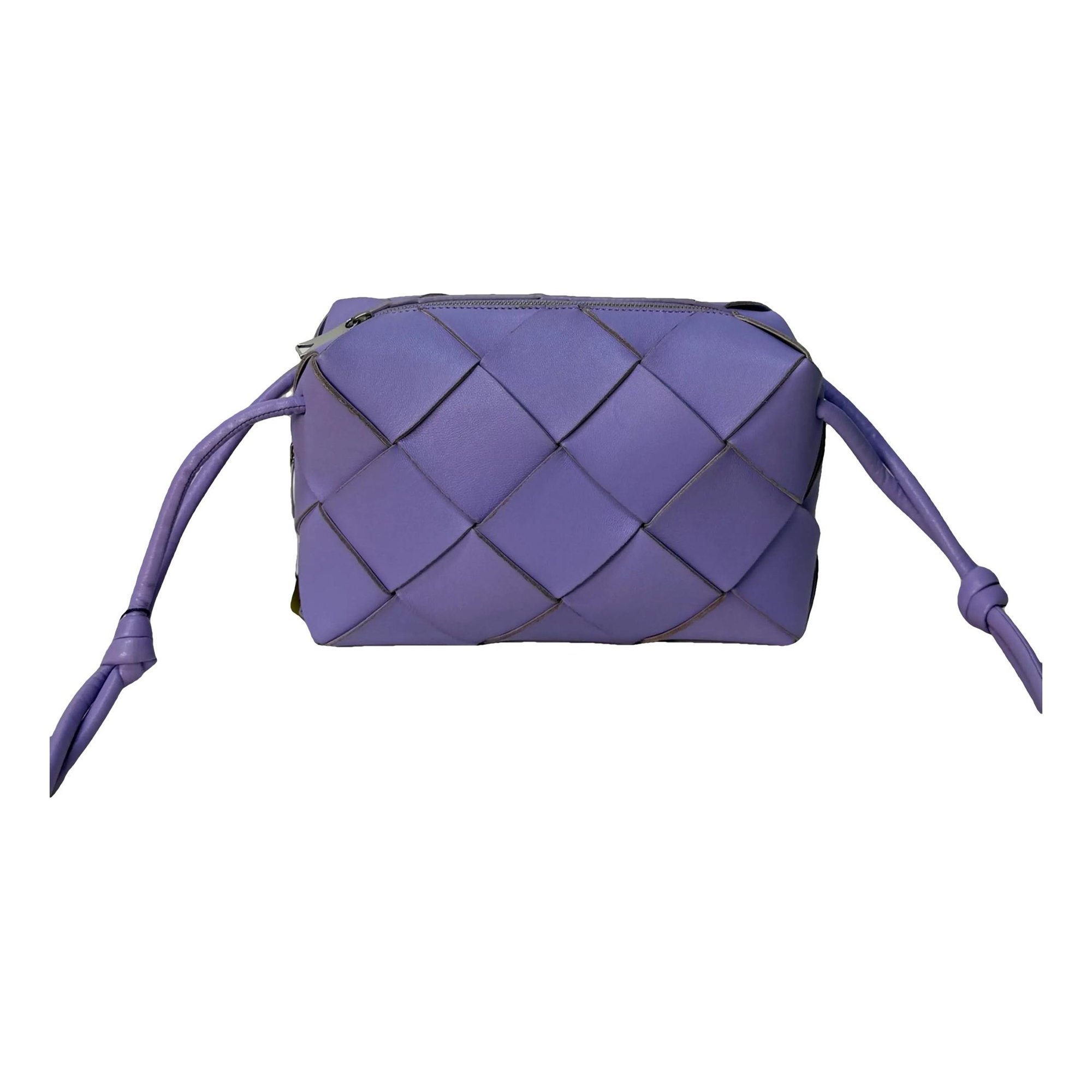 Loop leather handbag