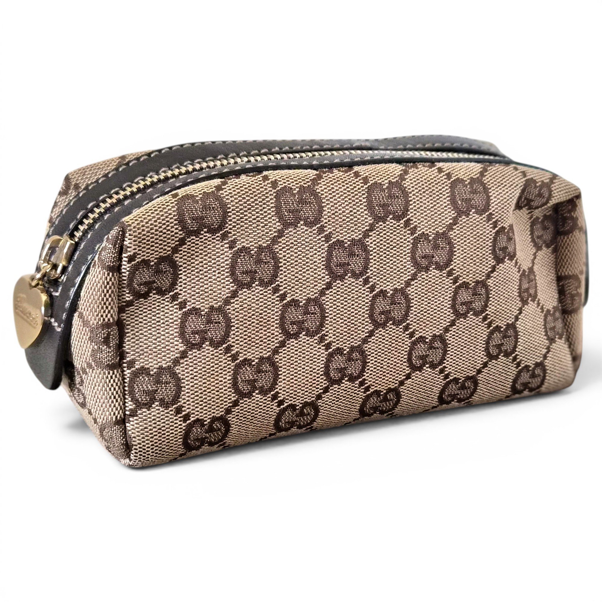 Cloth clutch bag