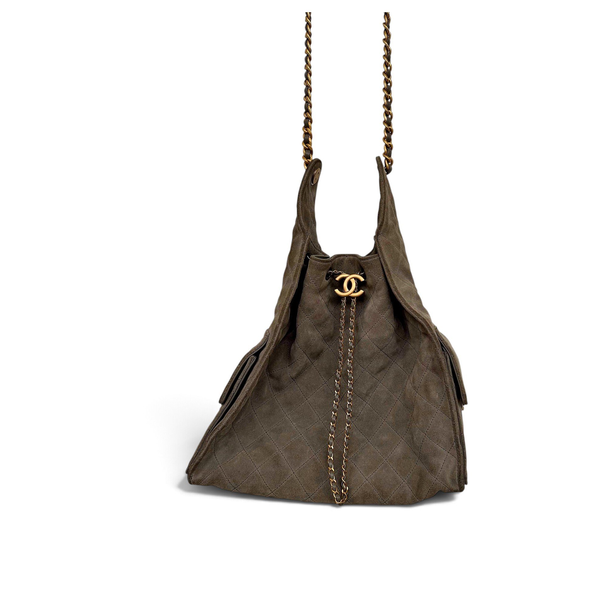 Chanel 25 handbag