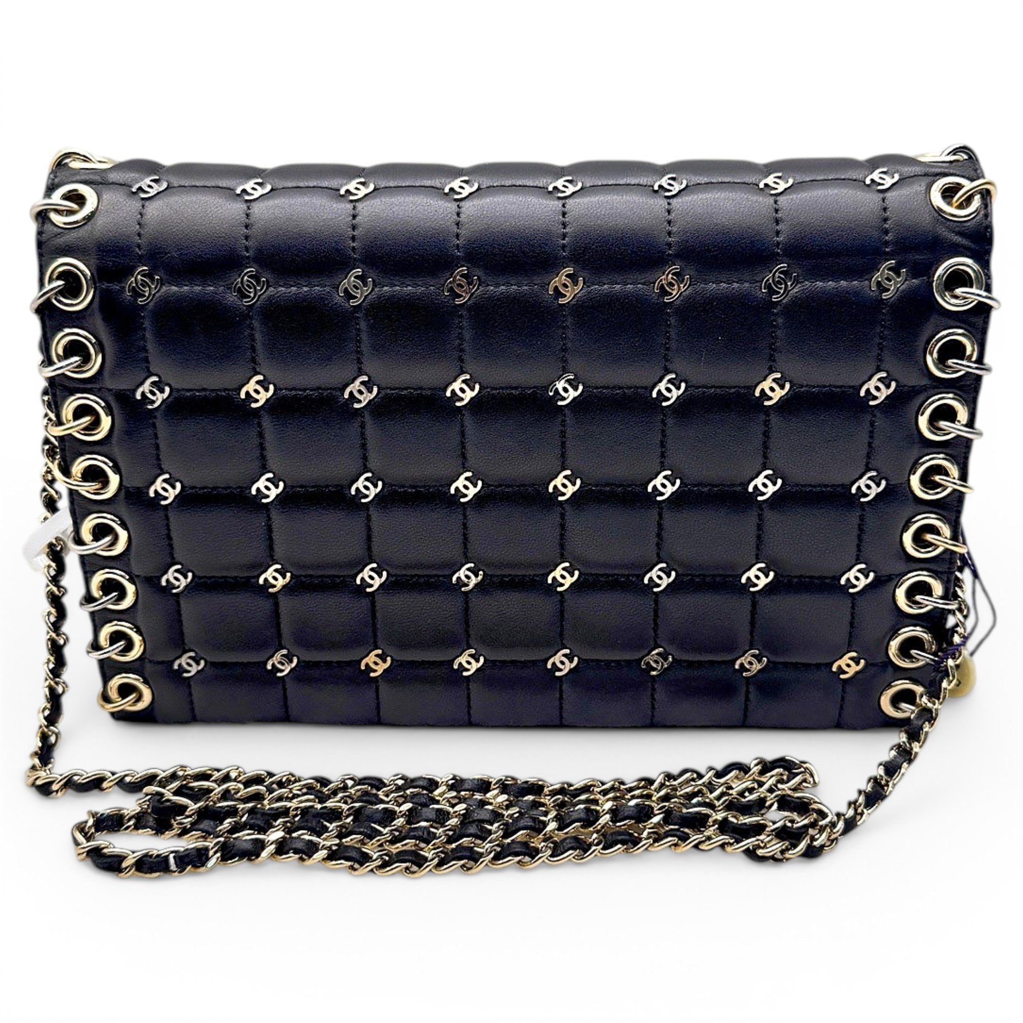 Timeless/Classique leather crossbody bag