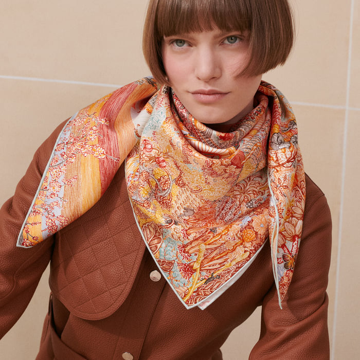 Les Folies Du Faubourg Scarf 90