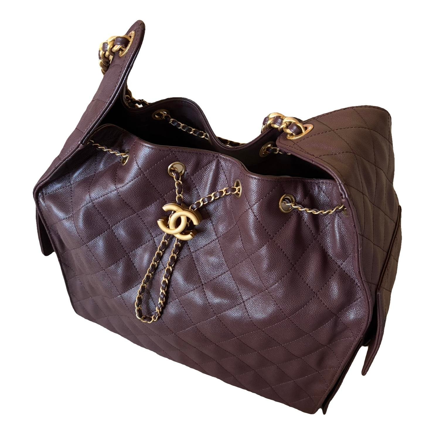 Chanel 25 leather handbag